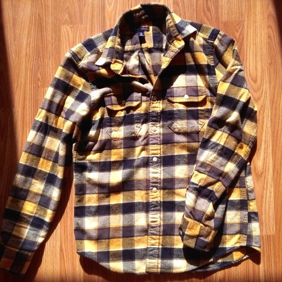 Gap Classic Fit Flannel - Picture 1 of 5